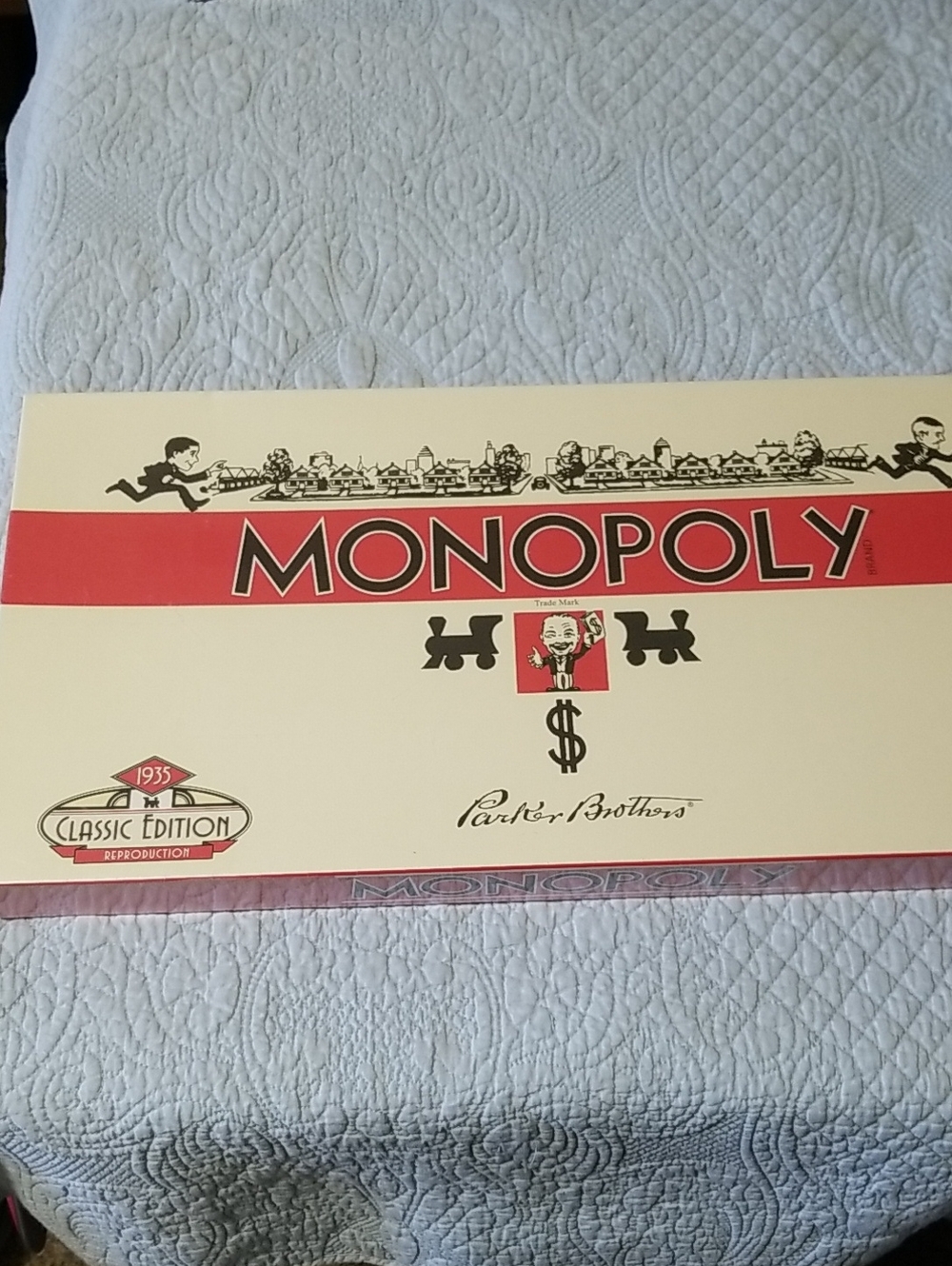 New Monopoly 1935 Classic Edition Board Game by Hasbro Metal Tokens Wooden Homes
